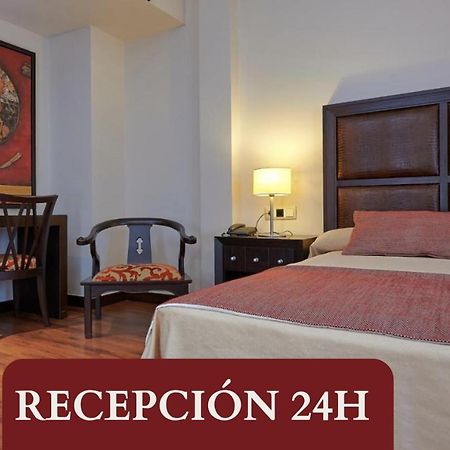 Hotel Las Cabanas Peñaranda de Bracamonte 外观 照片